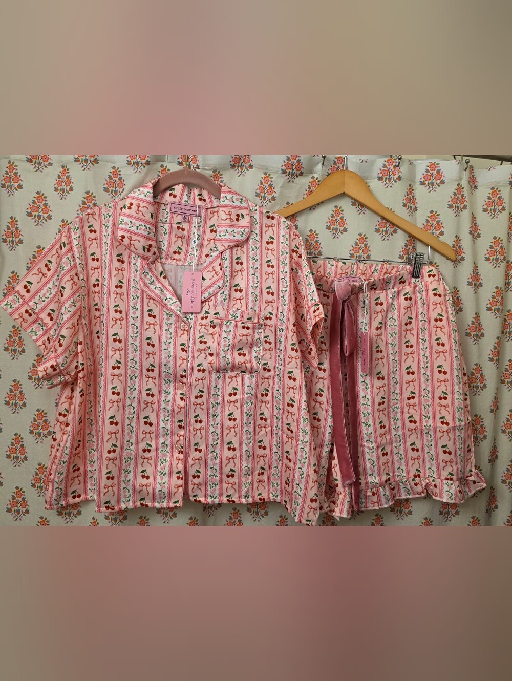 Simply Southern Pink Cherry-Print Short Pajama Set. New With Tags